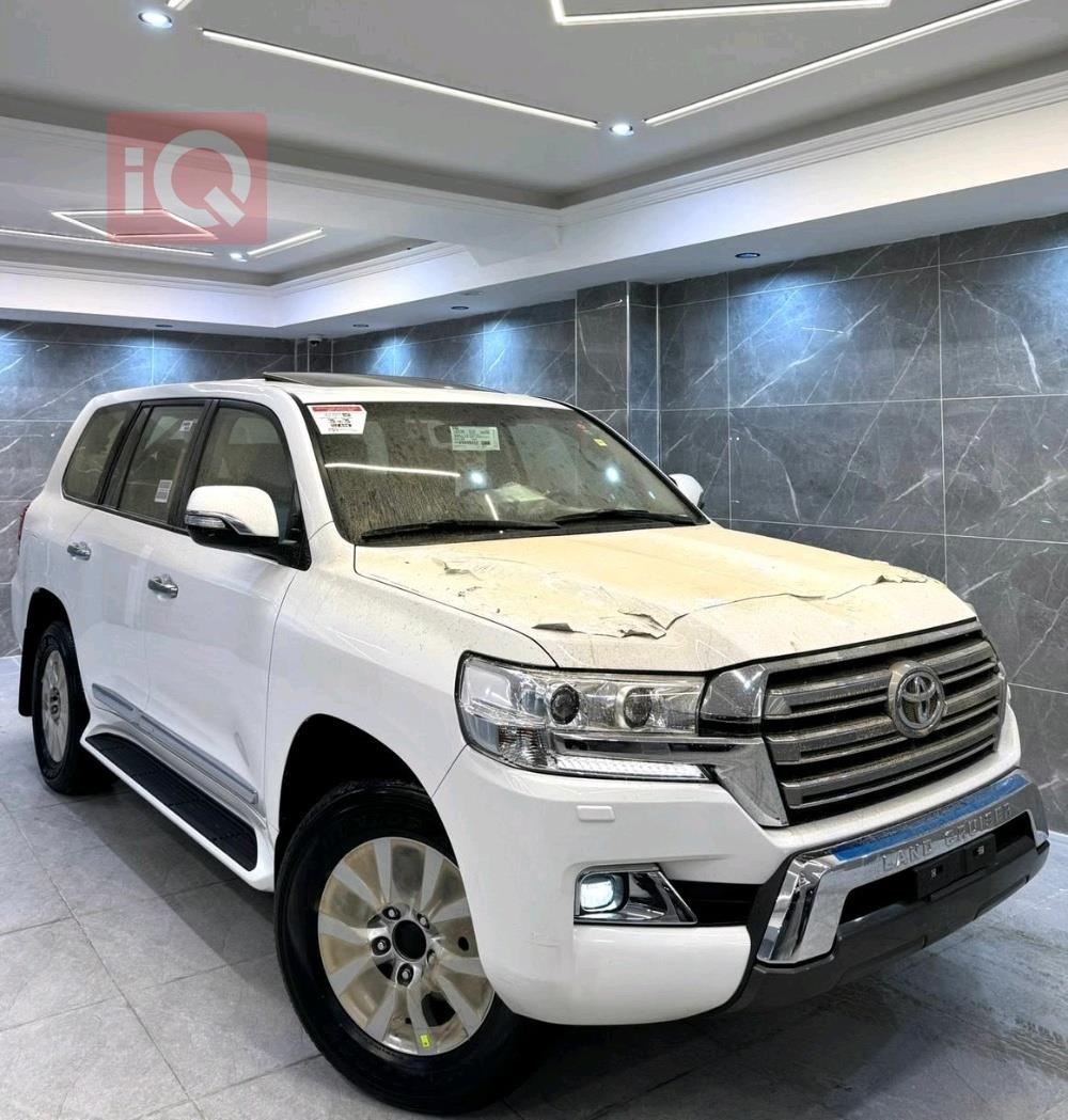 تويوتا لاندكروزر